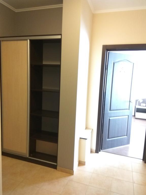 S&M Apartments - Zarichna Kiev Extérieur photo